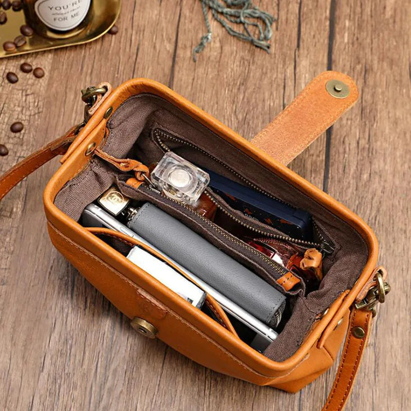 Velissa's Timeless Charm | Unique Vegan Bag