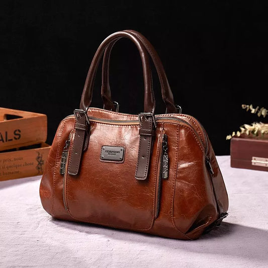Silke's Luxe Statement | Vegan Leather Bag