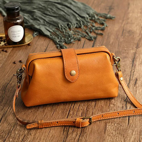 Velissa's Timeless Charm | Unique Vegan Bag